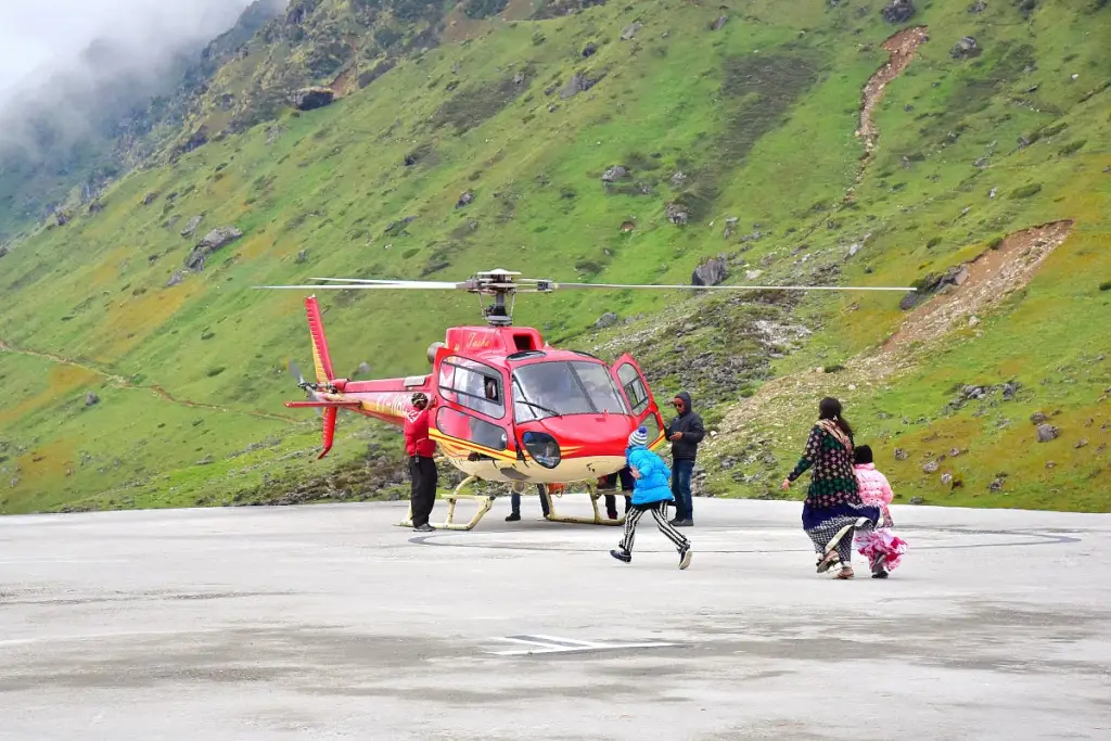 Pilgrim Rescued from Kedarnath by CodBlu Healthcare Ambulance Services