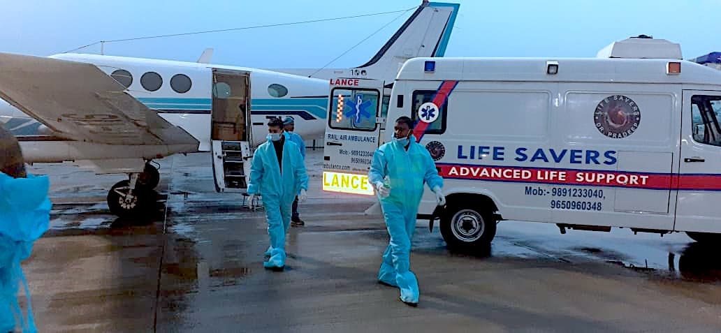 ICU-equipped domestic air ambulance cabin setup