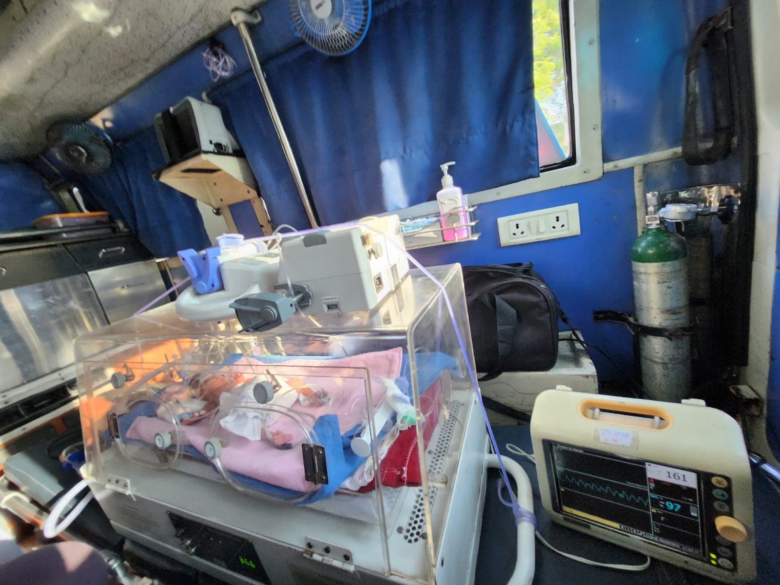 CodBlu Paediatric Transport From Fortis Hospital (Faridabad) to Chacha Nehru Bal Chikitsalaya (Delhi)