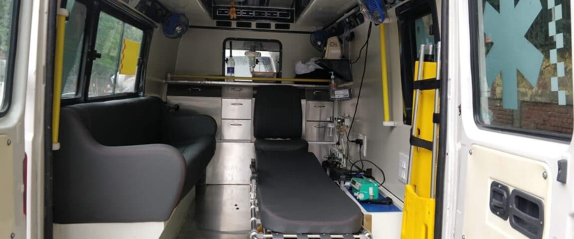 When to Call Emergency Ventilator Ambulance_