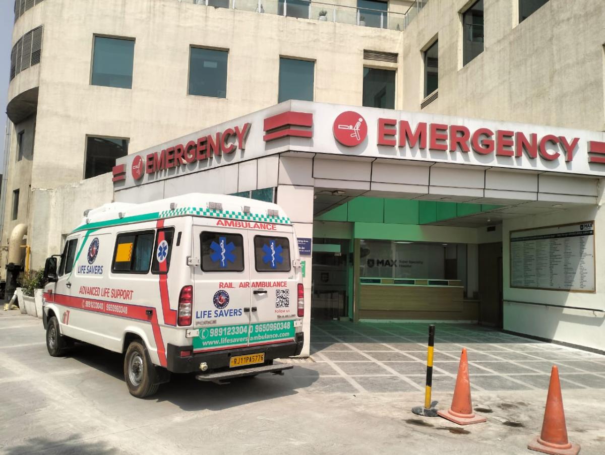 Road Ambulance Service India